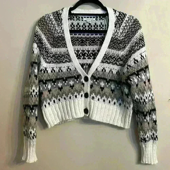 American Eagle Outfitters Cropped Size XS Button Up V Neck Long Cardigan Sweater - Picture 1 of 11